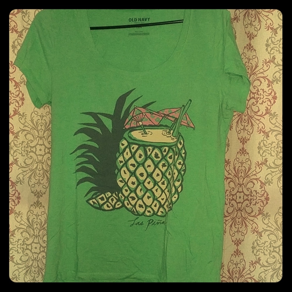 Women's pineapple tee sz Large